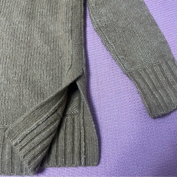 Everlane turtle neck sweater women’s size Small in camel - Picture 4 of 8